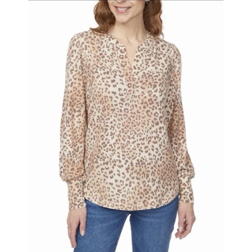 Buffalo David Bitton Women's L Long Sleeve Cozy V-Neck Top Mellow Leopard NWT C5